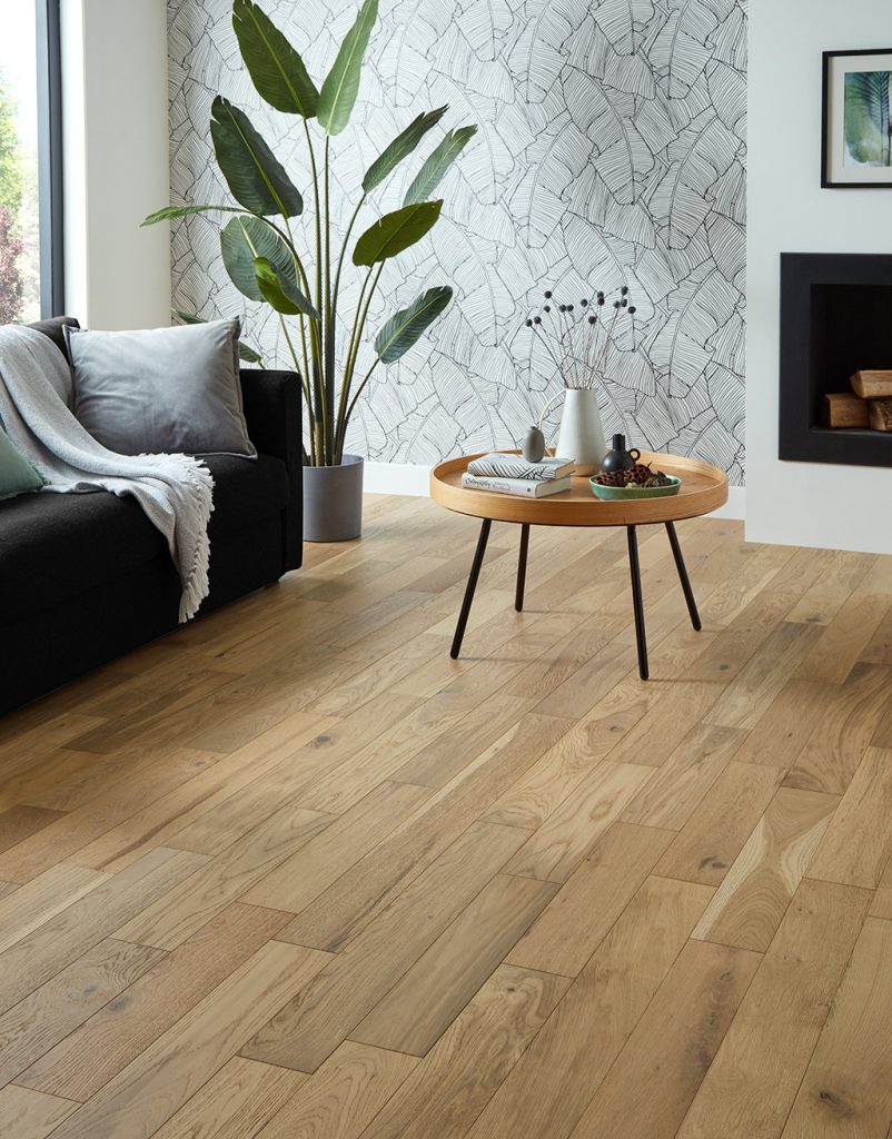 I love wallpaper - modern minimalist interiors